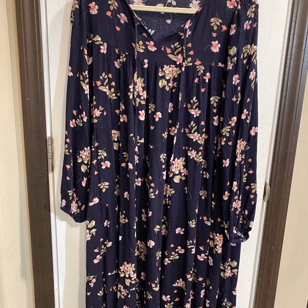 Easel Navy Floral Long Sleeve Dress